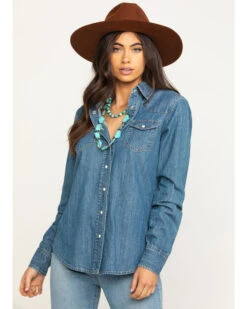 Stetson Women's Denim Desert Embroidered Long Sleeve Snap Western Shirt 11 Stetson Women's Denim Desert Embroidered Long Sleeve Snap Western Shirt -Stetson 2000295427 400 P1